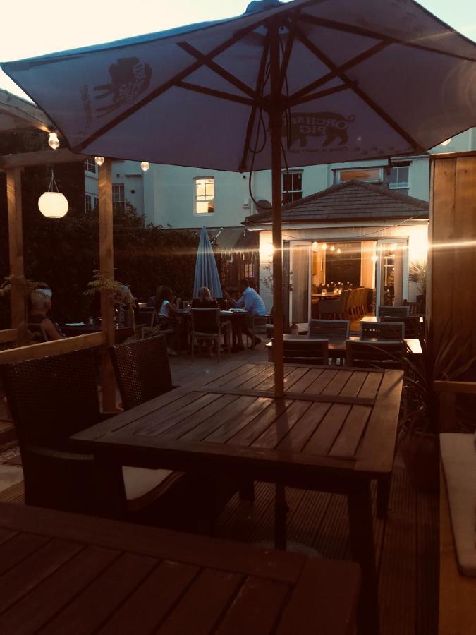 Morleys Rooms - Located In The Heart Of Hurstpierpoint By Huluki Sussex Stays 外观 照片